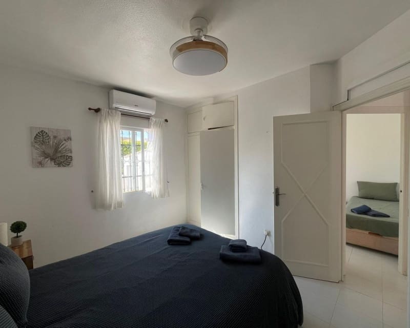 2 bedroom Villa for sale in Los Altos with pool - € 165,000 (Ref: 10167417)