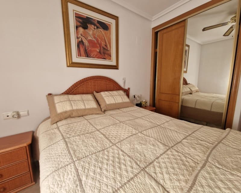 2 slaapkamer Appartement te koop in Guardamar del Segura met zwembad garage - € 145.000 (Ref: 10167419)
