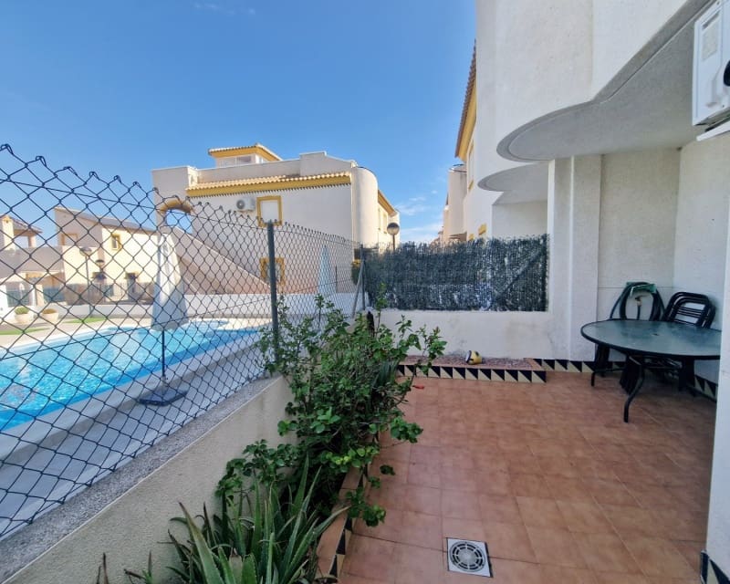 2 slaapkamer Appartement te koop in Guardamar del Segura met zwembad garage - € 145.000 (Ref: 10167419)