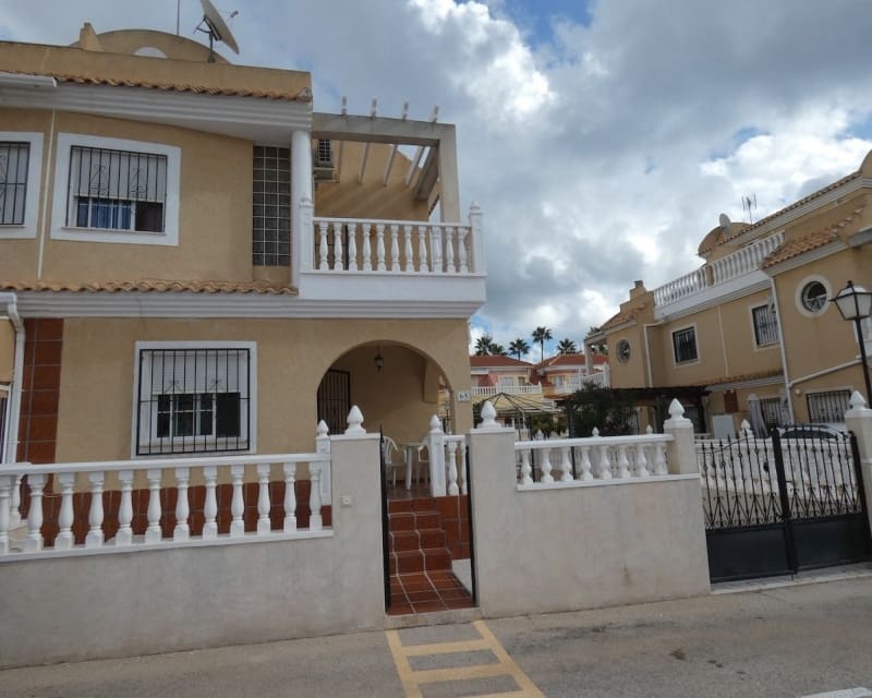 3 bedroom Townhouse for sale in Cabo Roig with pool - € 249,995 (Ref: 10167507)