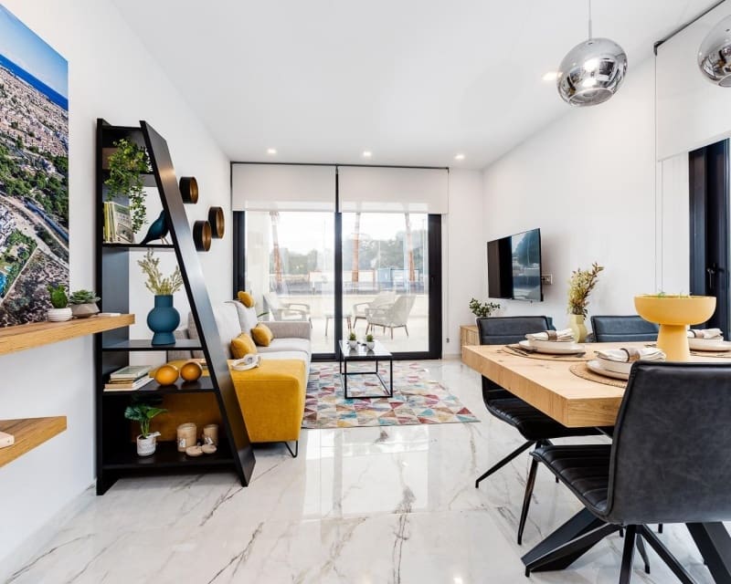 4 slaapkamer Villa te koop in Ciudad Quesada met zwembad garage - € 799.000 (Ref: 10168897)