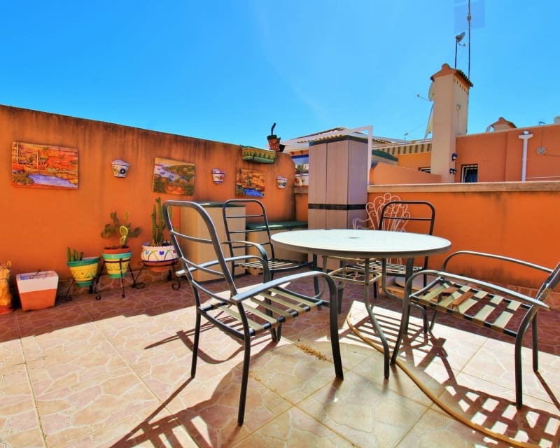 3 chambre Appartement à vendre à Playa Flamenca avec piscine garage - 169 000 € (Ref: 10170163)
