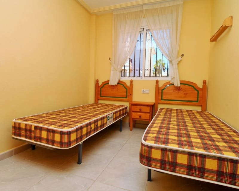 3 chambre Appartement à vendre à Playa Flamenca avec piscine garage - 169 000 € (Ref: 10170163)