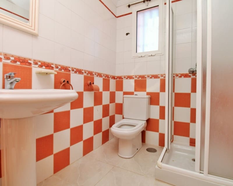3 chambre Appartement à vendre à Playa Flamenca avec piscine garage - 169 000 € (Ref: 10170163)