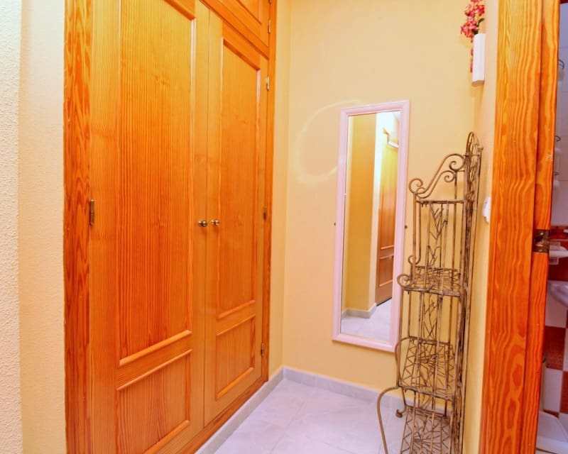 3 chambre Appartement à vendre à Playa Flamenca avec piscine garage - 169 000 € (Ref: 10170163)