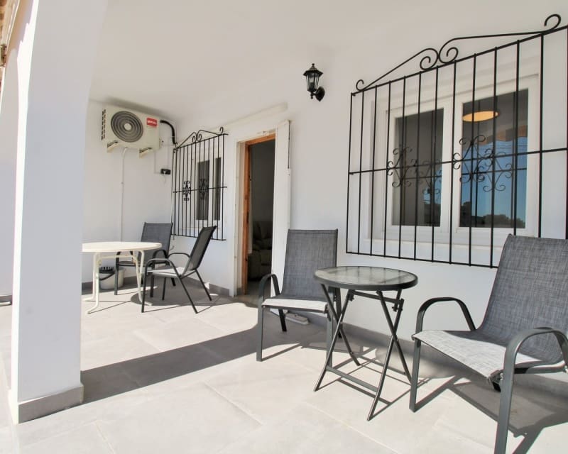 2 bedroom Bungalow for sale in Villamartin - € 149,995 (Ref: 10170164)