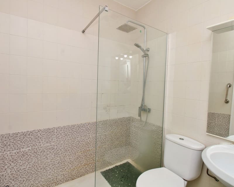 2 bedroom Bungalow for sale in Villamartin - € 149,995 (Ref: 10170164)