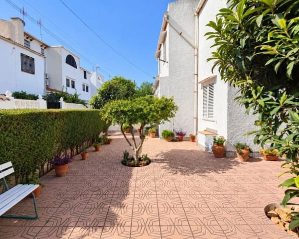 2 bedroom Townhouse for sale in Playa de los Locos, Torrevieja with pool garage - € 210,000 (Ref: 10175714)
