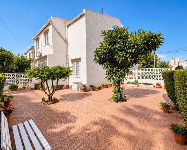 2 bedroom Townhouse for sale in Playa de los Locos, Torrevieja with pool garage - € 210,000 (Ref: 10175714)