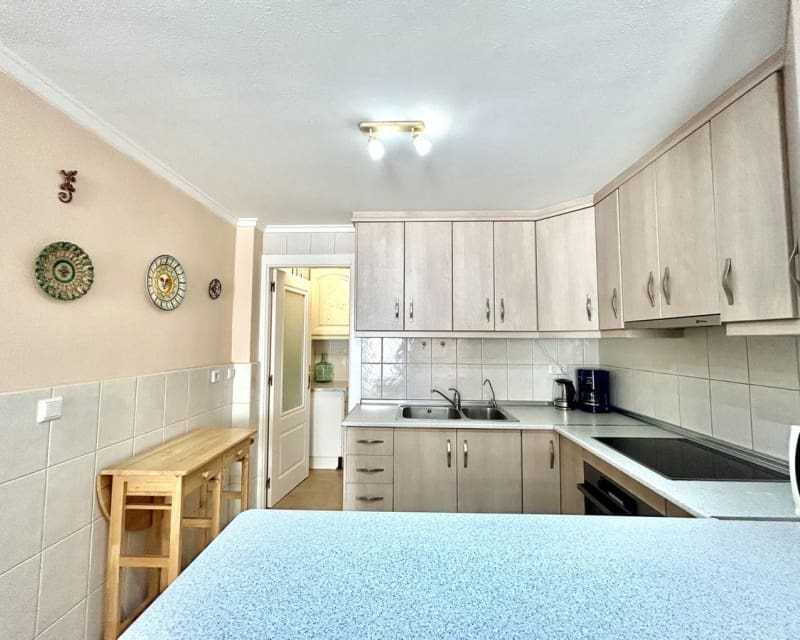 Casa de 3 habitaciones en Torrevieja en venta - 199.000 € (Ref: 10175715)