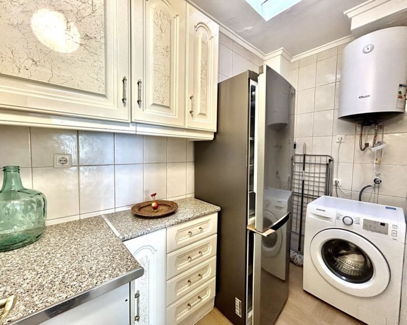Casa de 3 habitaciones en Torrevieja en venta - 199.000 € (Ref: 10175715)
