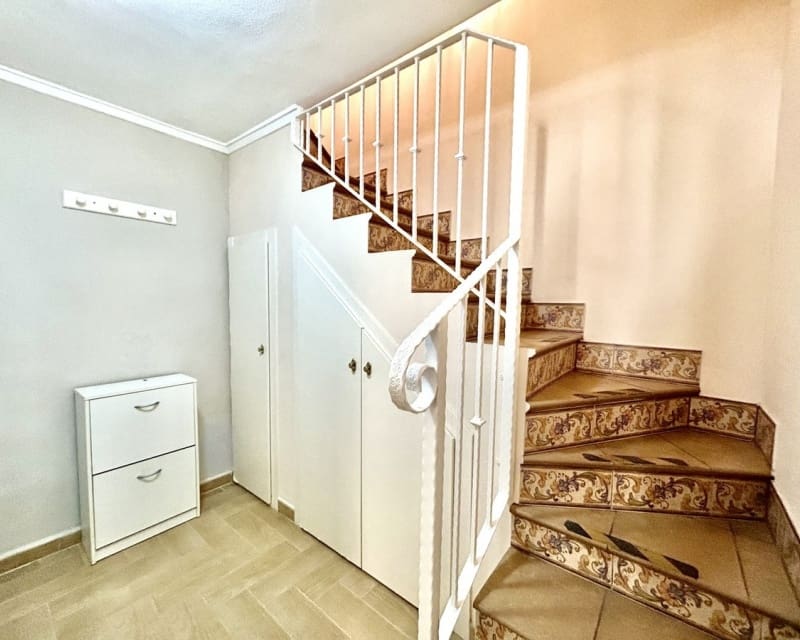 Casa de 3 habitaciones en Torrevieja en venta - 199.000 € (Ref: 10175715)