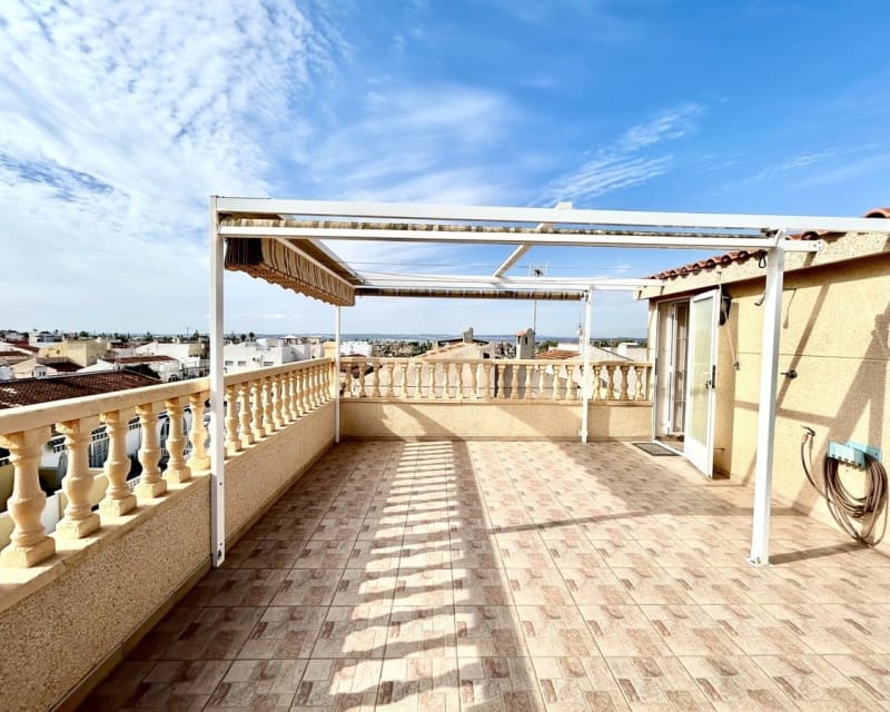 Casa de 3 habitaciones en Torrevieja en venta - 199.000 € (Ref: 10175715)