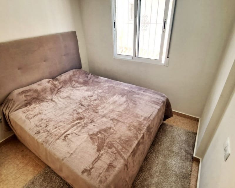 2 sypialnia Dom na sprzedaż w Villamartin z basenem garażem - 194 995 € (Ref: 10175716)