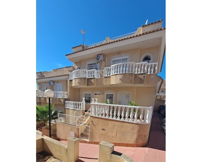 2 sypialnia Dom na sprzedaż w Villamartin z basenem garażem - 194 995 € (Ref: 10175716)