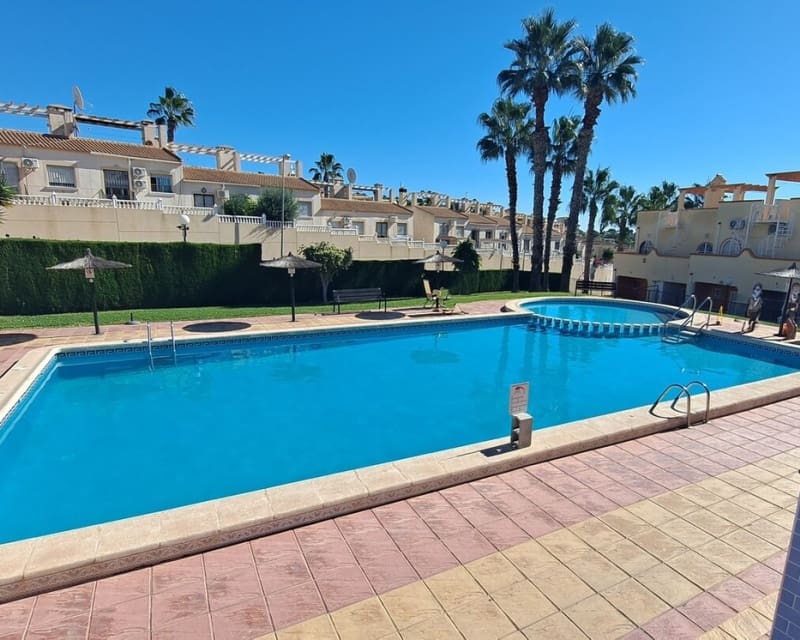 2 sypialnia Dom na sprzedaż w Villamartin z basenem garażem - 194 995 € (Ref: 10175716)