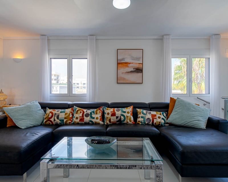 3 makuuhuone Huvila myytävänä paikassa Villamartin mukana uima-altaan - 770 000 € (Ref: 10179327)