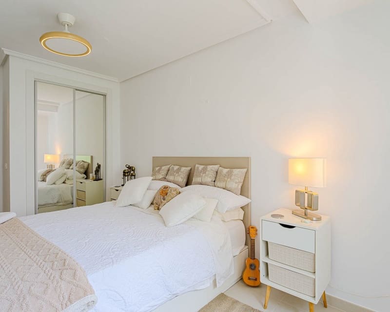 3 makuuhuone Huvila myytävänä paikassa Villamartin mukana uima-altaan - 770 000 € (Ref: 10179327)