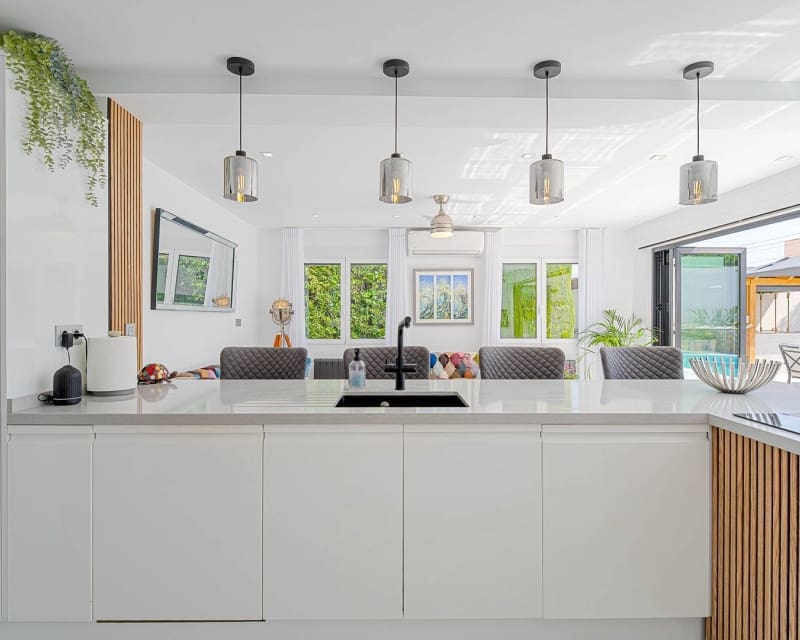 3 makuuhuone Huvila myytävänä paikassa Villamartin mukana uima-altaan - 770 000 € (Ref: 10179327)