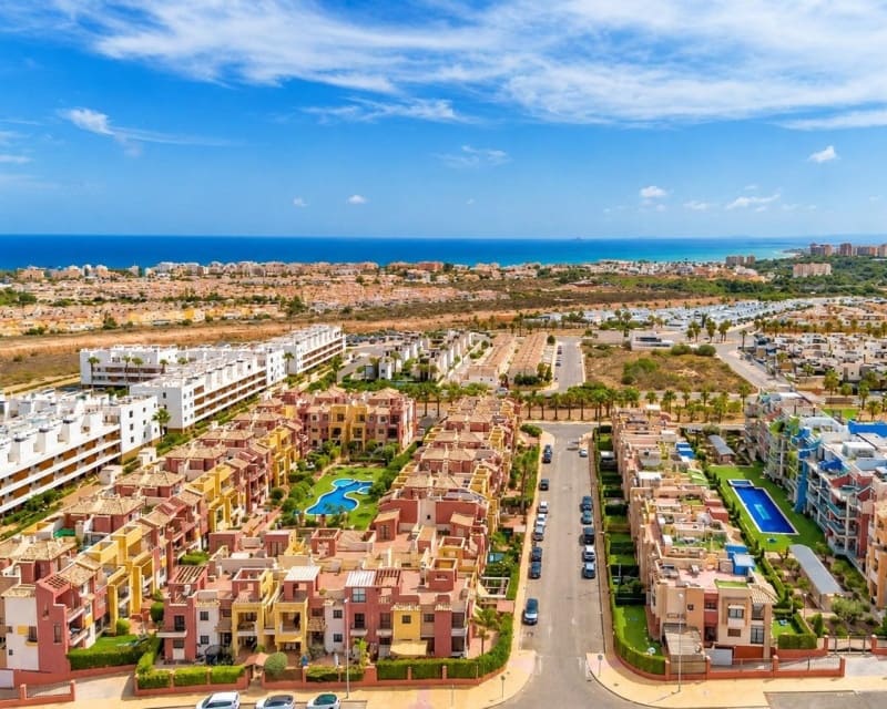 2 slaapkamer Appartement te koop in Cabo Roig met zwembad - € 233.000 (Ref: 10179329)