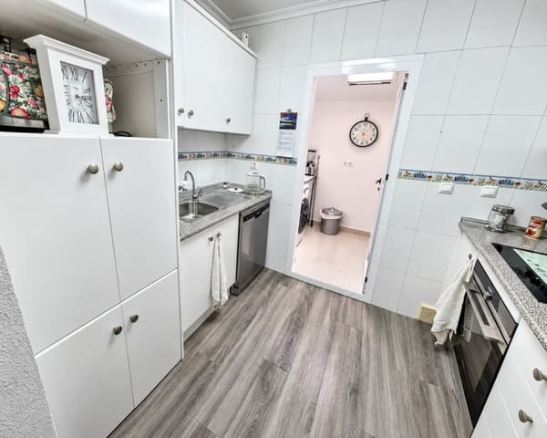 2 soveværelse Lejlighed til salg i Los Montesinos med swimmingpool garage - € 135.000 (Ref: 10179331)