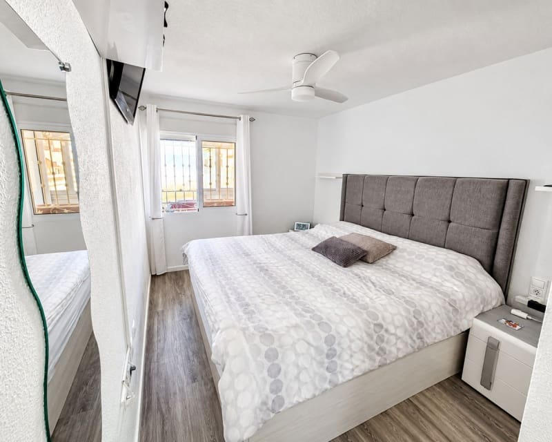 2 soveværelse Lejlighed til salg i Los Montesinos med swimmingpool garage - € 135.000 (Ref: 10179331)