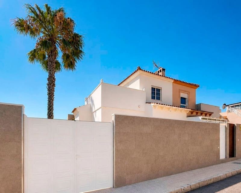 3 bedroom Townhouse for sale in Los Altos with pool garage - € 239,000 (Ref: 10179333)