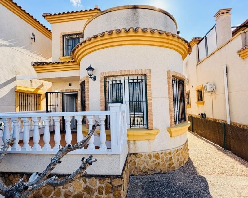3 soveværelse Villa til salg i Los Montesinos med garage - € 255.000 (Ref: 10179335)