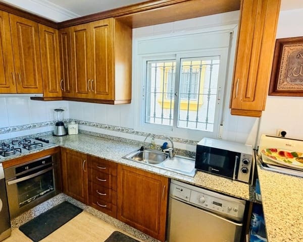 3 soveværelse Villa til salg i Los Montesinos med garage - € 255.000 (Ref: 10179335)