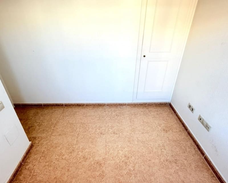Casa de 3 habitaciones en La Marquesa en venta con piscina garaje - 289.000 € (Ref: 10179336)