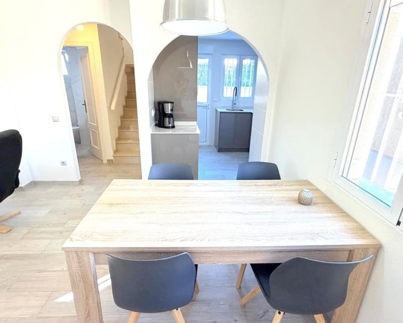 Casa de 3 habitaciones en La Marquesa en venta con piscina garaje - 289.000 € (Ref: 10179336)