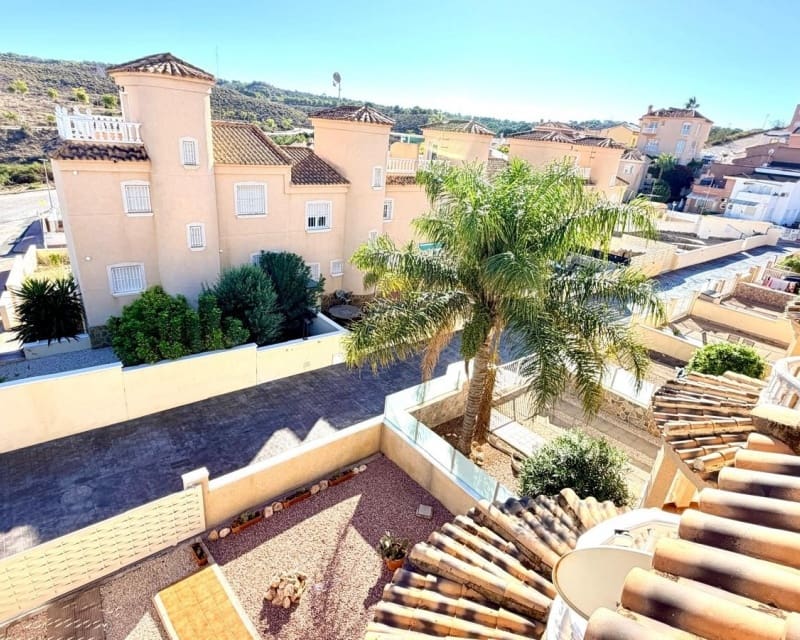 Casa de 3 habitaciones en La Marquesa en venta con piscina garaje - 289.000 € (Ref: 10179336)