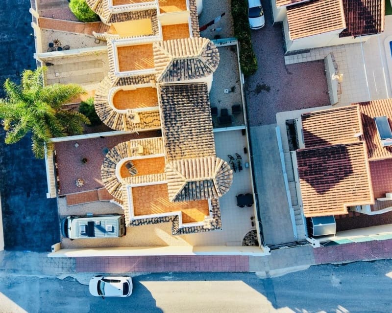 Casa de 3 habitaciones en La Marquesa en venta con piscina garaje - 289.000 € (Ref: 10179336)
