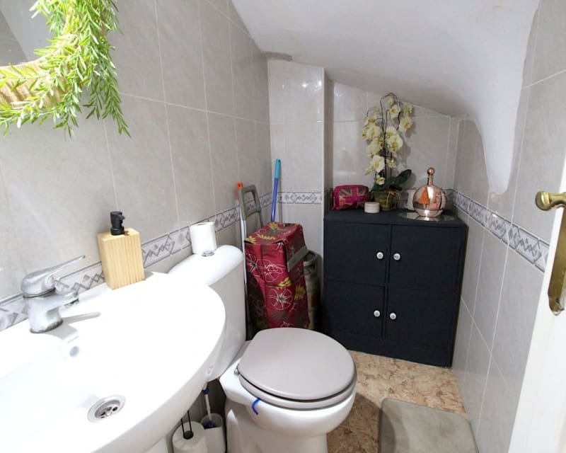 Casa de 2 habitaciones en Villamartin en venta con piscina - 179.500 € (Ref: 10179339)