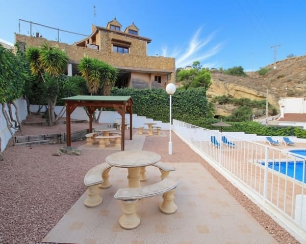 3 bedroom Villa for sale in Benimar, Benijófar with pool garage - € 215,000 (Ref: 10179340)