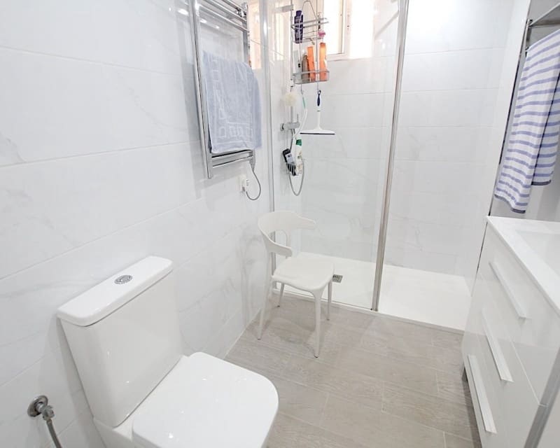 Chalet de 4 habitaciones en Benimar en venta con piscina garaje - 315.000 € (Ref: 10179342)