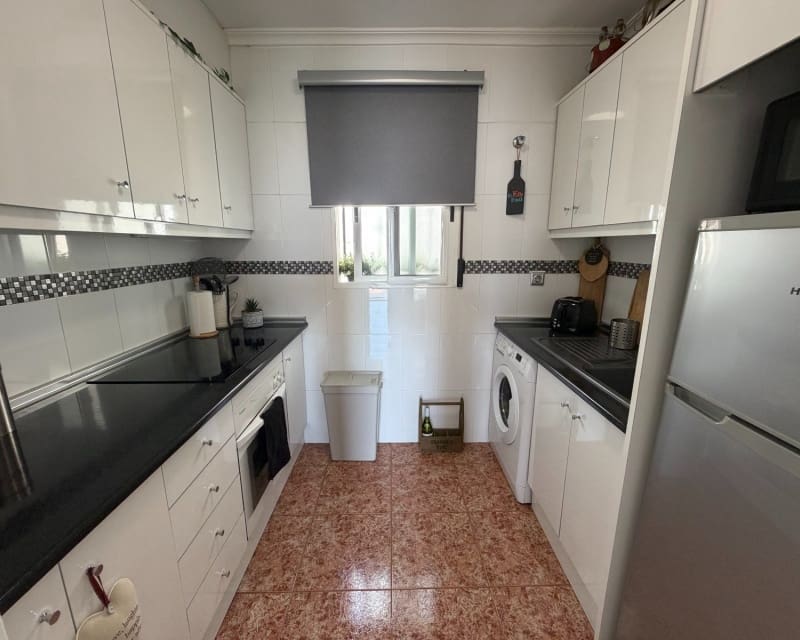 Apartamento de 2 habitaciones en Los Montesinos en venta con piscina - 150.000 € (Ref: 10179345)