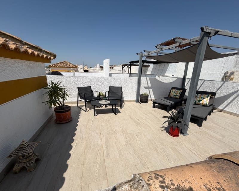Apartamento de 2 habitaciones en Los Montesinos en venta con piscina - 150.000 € (Ref: 10179345)
