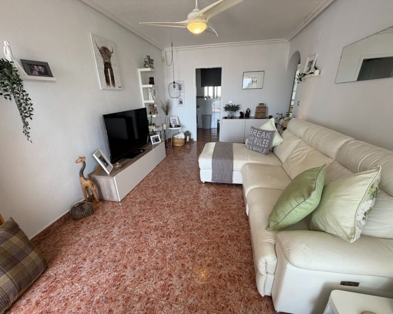 Apartamento de 2 habitaciones en Los Montesinos en venta con piscina - 150.000 € (Ref: 10179345)