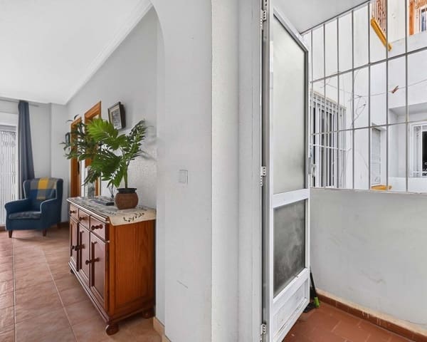 2 slaapkamer Appartement te koop in La Zenia, Orihuela met zwembad - € 169.950 (Ref: 10179347)