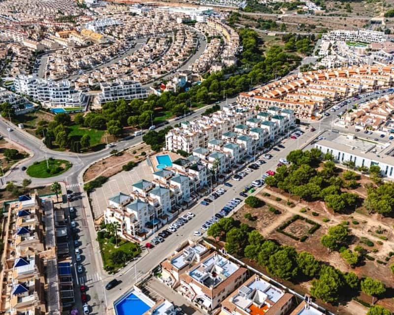 2 slaapkamer Appartement te koop in La Zenia met zwembad - € 169.950 (Ref: 10179347)