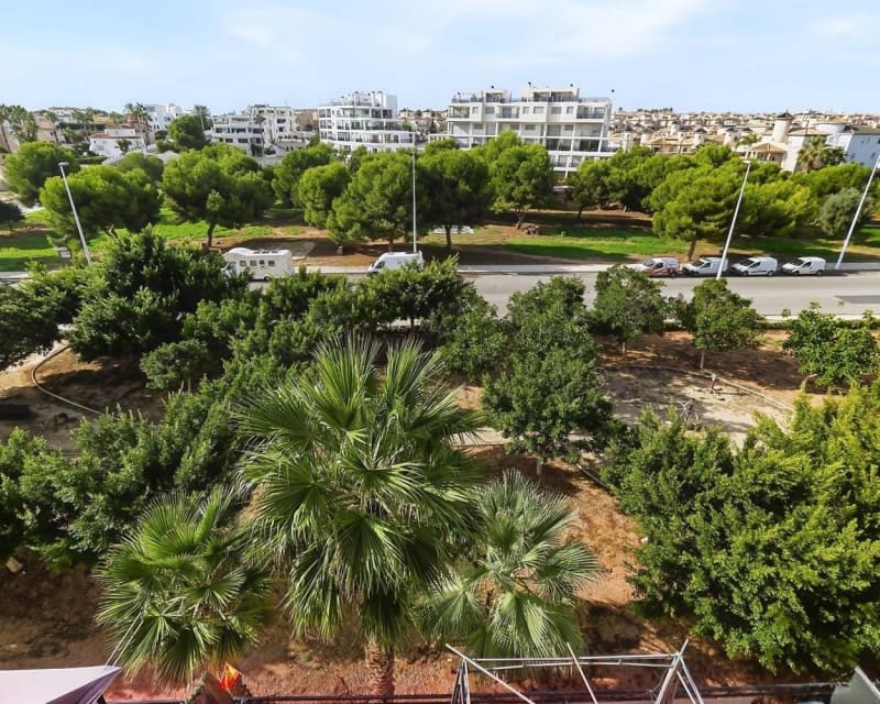2 slaapkamer Appartement te koop in La Zenia met zwembad - € 169.950 (Ref: 10179347)