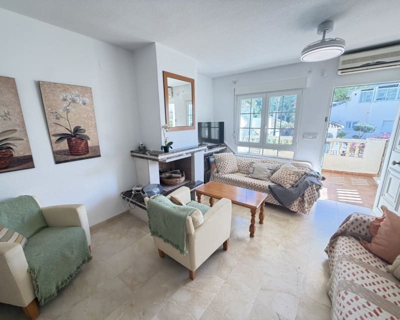 3 bedroom Townhouse for sale in Las Ramblas Golf with pool garage - € 269,995 (Ref: 10179348)