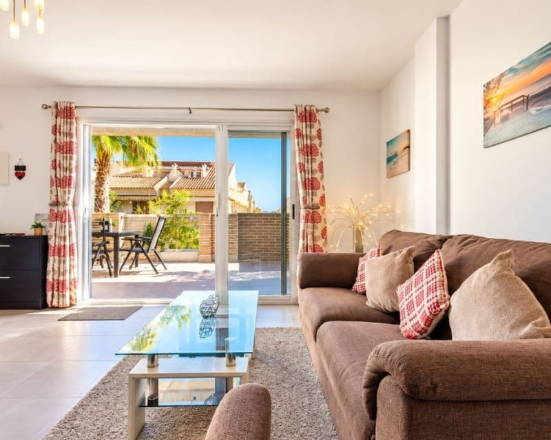 3 soverom Leilighet til salgs i Los Alcazares med svømmebasseng - € 275 000 (Ref: 10182193)