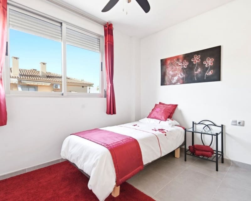 3 soverom Leilighet til salgs i Los Alcazares med svømmebasseng - € 275 000 (Ref: 10182193)