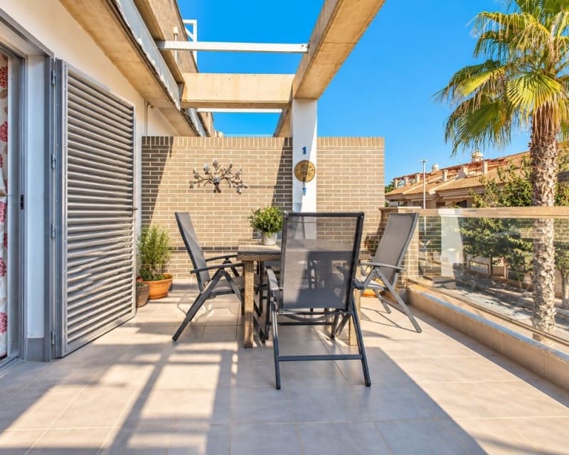 3 soverom Leilighet til salgs i Los Alcazares med svømmebasseng - € 275 000 (Ref: 10182193)
