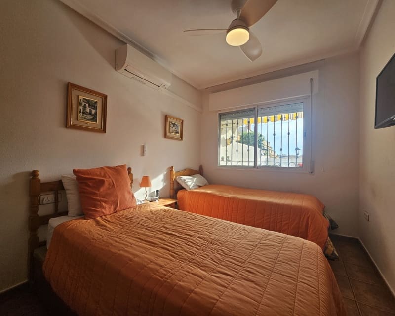 3 soveværelse Bungalow til salg i La Zenia med swimmingpool - € 329.950 (Ref: 3748449)