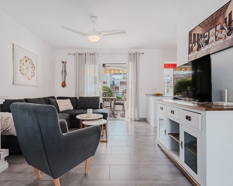 3 makuuhuone Omakotitalo myytävänä paikassa Villamartin mukana uima-altaan - 299 000 € (Ref: 6779499)