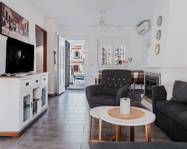 3 makuuhuone Omakotitalo myytävänä paikassa Villamartin, Orihuela mukana uima-altaan - 299 000 € (Ref: 6779499)