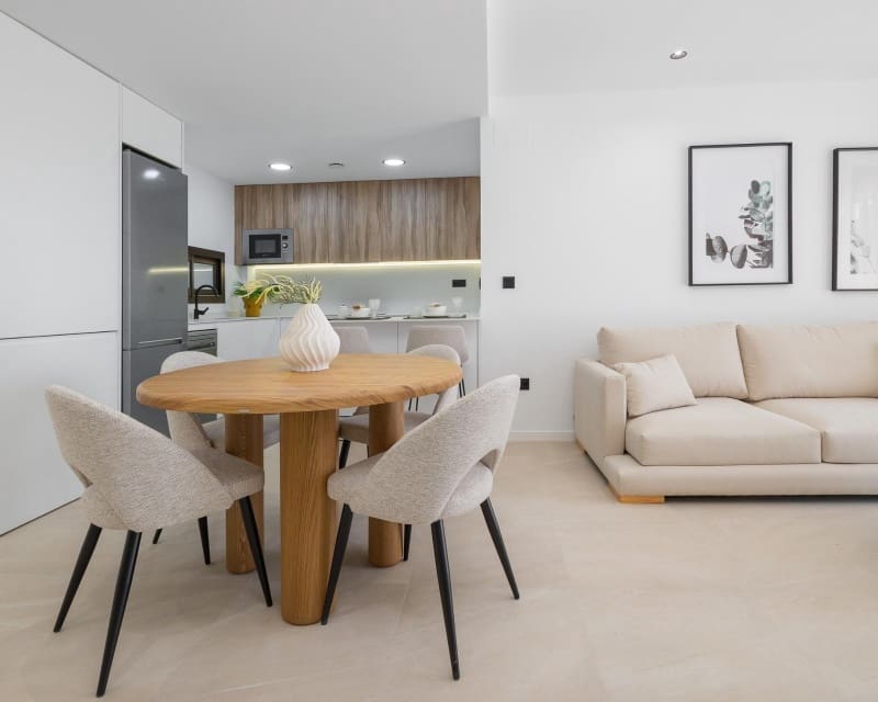 2 Zimmer Apartment zu verkaufen in Los Alcazares mit Pool - 270.000 € (Ref: 8317251)